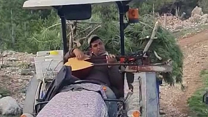 Korona mağduru müzisyen, ormanda çalışan mesai arkadaşlarını sazla sözle eğlendirdi